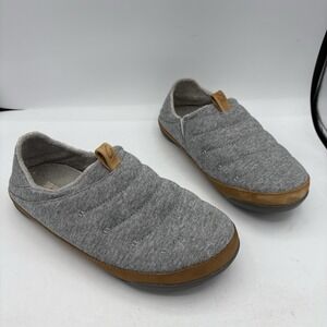 OluKai Shoes Mens Size 7 Mahana Slippers Gray Slip On‎